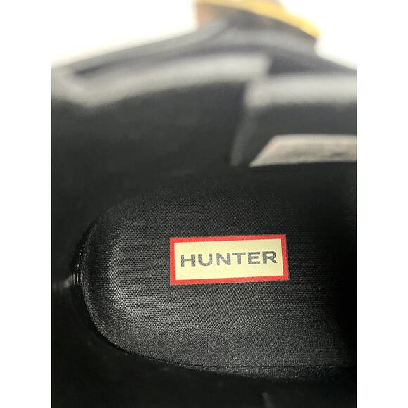 Hunter Refined Gloss Quilt Chelsea boots in black, size 8 - Picture 5 of 13